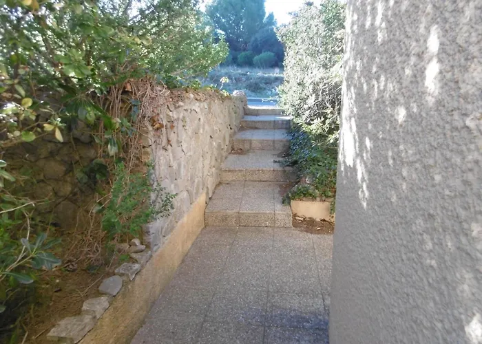 T4 8 Pers Proche Grazel, Parking Prive Et Terrasse - Fr-1-796-98 Villa Gruissan