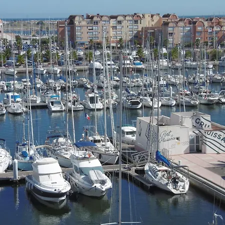 T4 8 Pers Proche Grazel, Parking Prive Et Terrasse - Fr-1-796-98 Gruissan